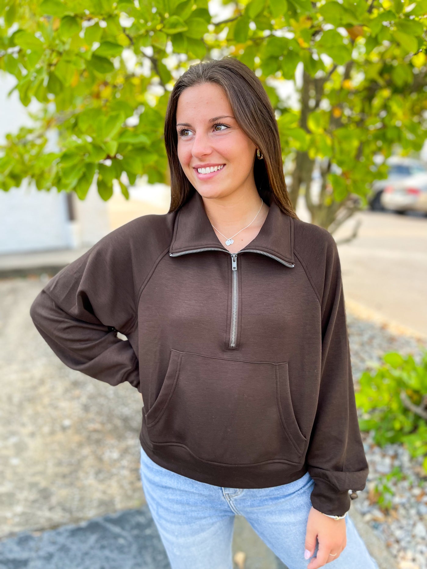 Chocolate Marica Pullover